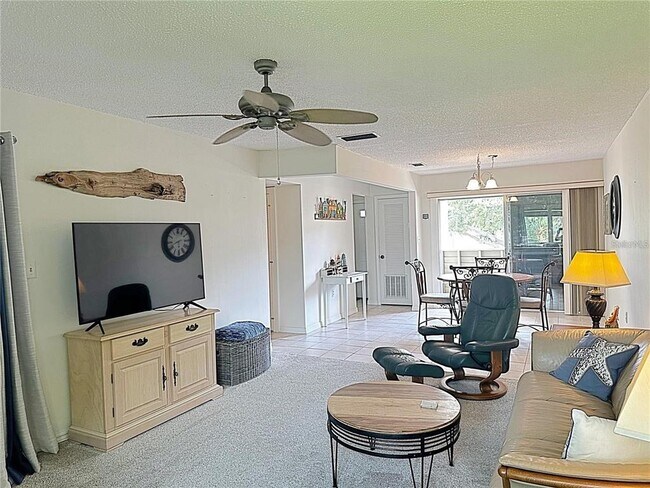 Foto del edificio - 502 Windrush Bay Dr