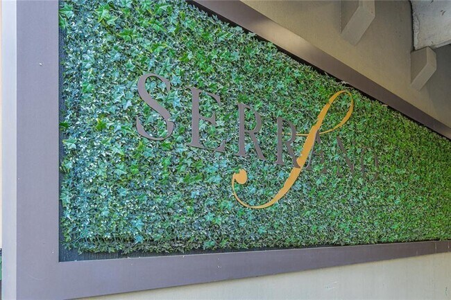 Foto del edificio - 901 Abernathy Rd NE