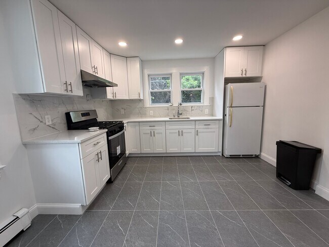 Foto del edificio - 2318 Milburn Ave