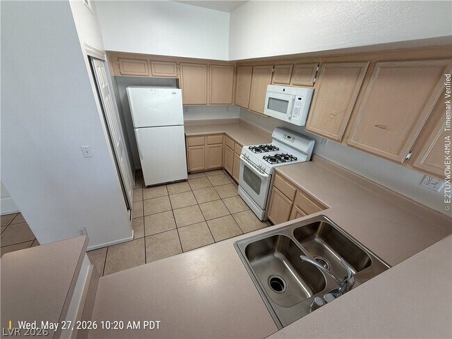 Foto del edificio - 4830 Black Bear Rd