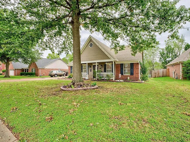 Building Photo - 348 Wolf Run Rd