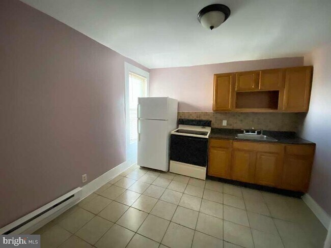 Foto del edificio - 1833 W Rockland St