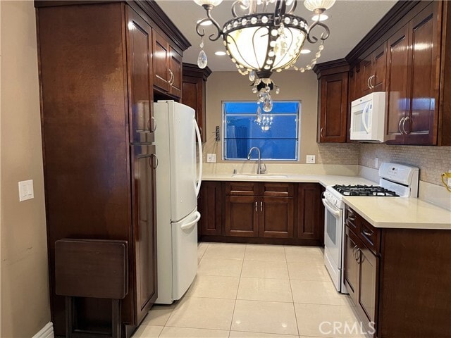 Foto del edificio - 13775 Glenoaks Blvd
