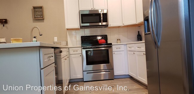 Foto del edificio - 513 SW 12th St