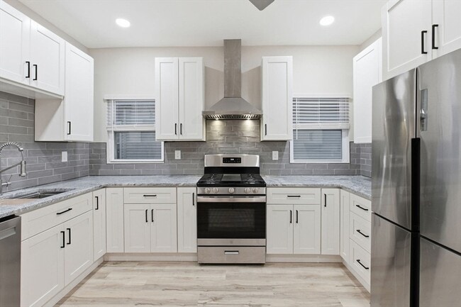 Building Photo - 43 Lonsdale St