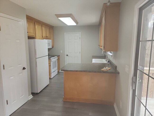 Building Photo - Terrific Home in Bent Tree!