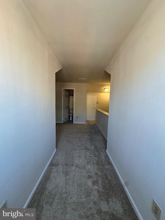 Foto del edificio - 536 N West St