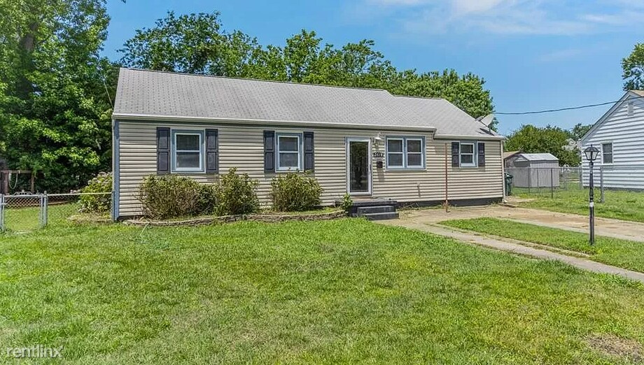 4 br, 3 bath House 3414 Pamlico Cir House for Rent in Norfolk, VA