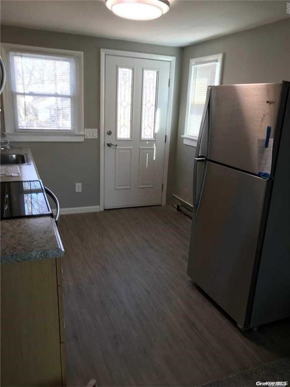 Foto del edificio - 2681 Ray Pl