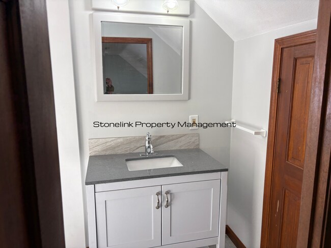 Foto del edificio - 70 Magill St