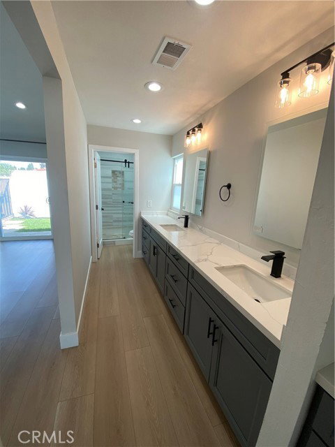 Foto del edificio - 10220 El Monterey Ave