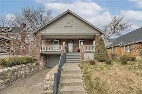 Primary Photo - 716 E Missouri Ave