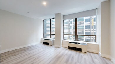 Interior Photo - 322 on North Broad