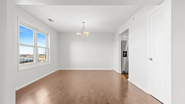 Foto del edificio - 6509 Liberty Ave