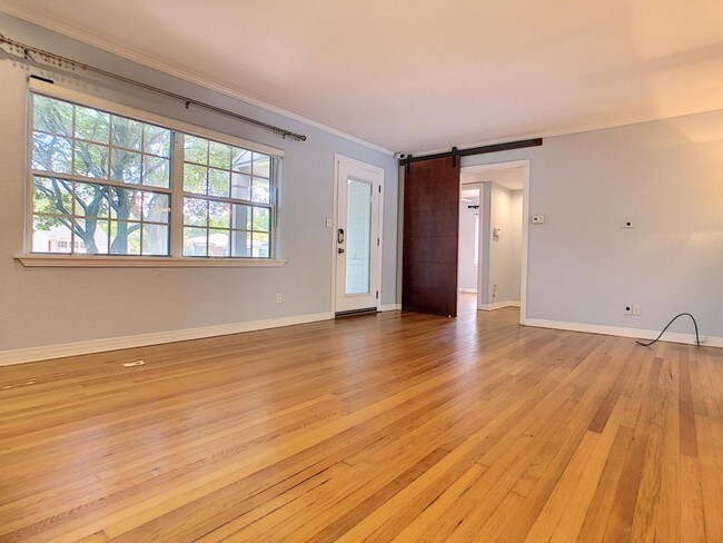 Foto del edificio - 1441 Norfolk Ave.