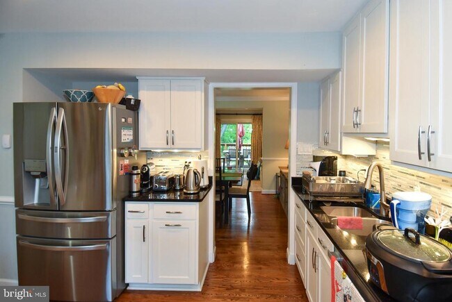 Foto del edificio - 5433 Grove Ridge Way