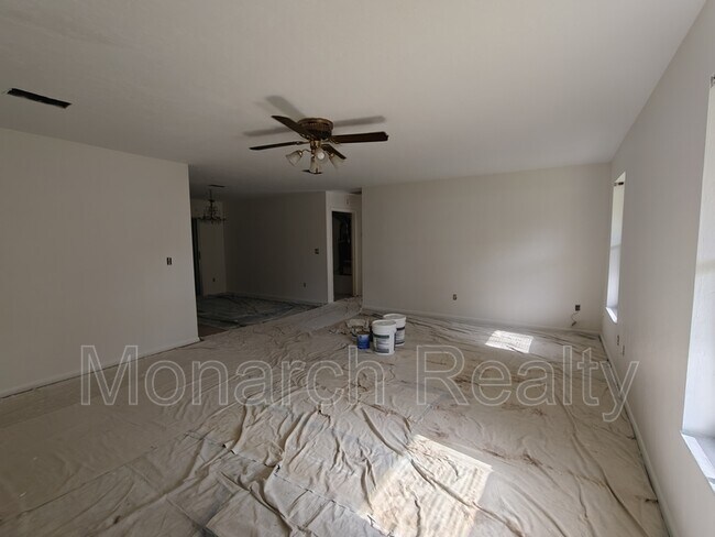 Foto del edificio - 6133 NW 33 St