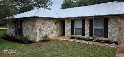 Building Photo - 500 Wanta Hide A Way Dr