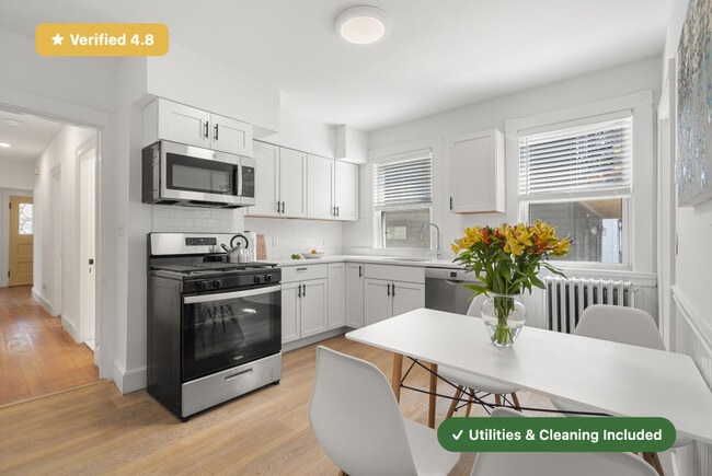 Building Photo - Furnished Bedroom in Jamaica Plain