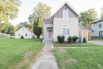 Building Photo - 428 Lincoln Hwy E