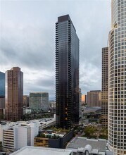 Building Photo - Beaudry