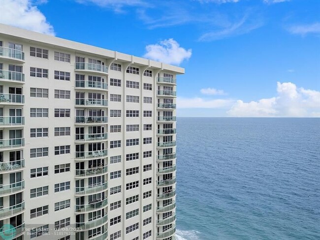 Foto del edificio - 3400 Galt Ocean Dr