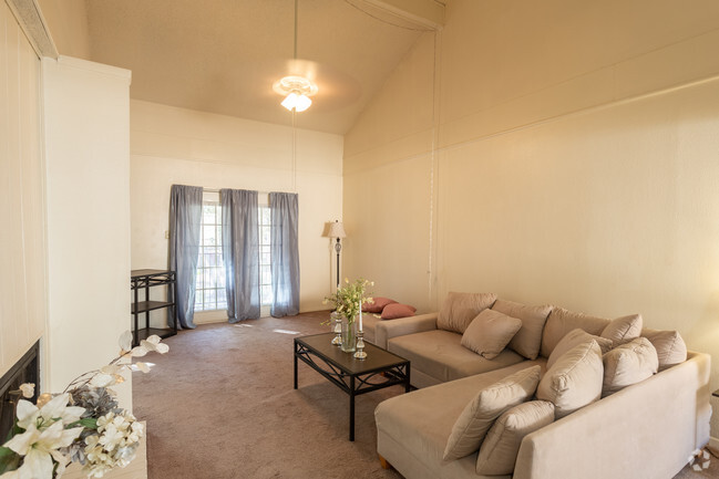 2BR, 2BA - Pecan Valley Apartments