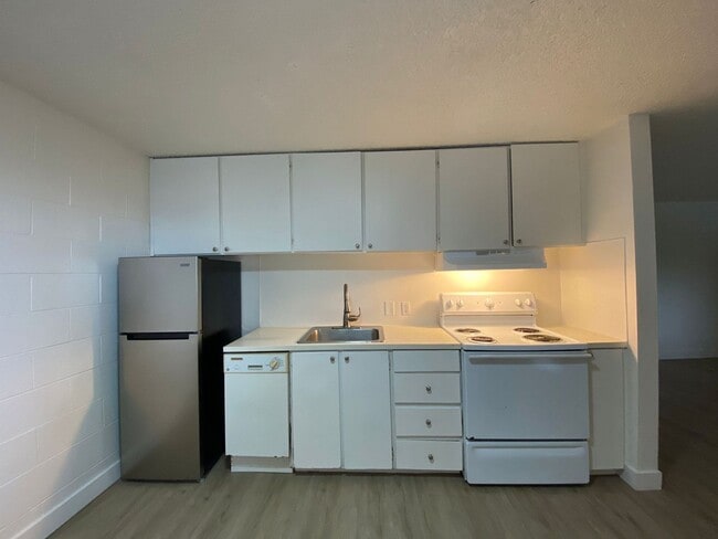 Interior Photo - Christine Apartments