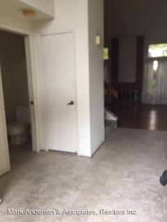 Building Photo - 2 br, 2.5 bath House - 525 W. PUENTE AVE. #3