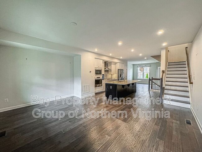 Building Photo - 9259 Wood Violet Ct