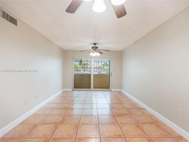 Building Photo - 10300 Coral Wy
