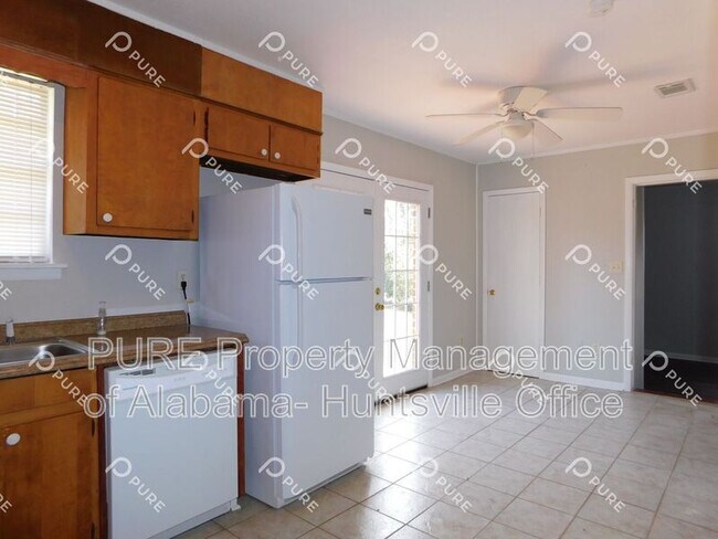 Foto del edificio - 14015 SW Wyandotte Dr