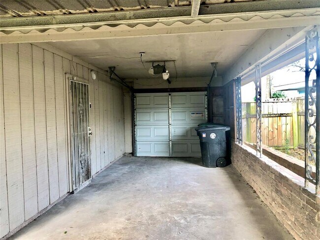 Foto del edificio - 10350 Duncum St