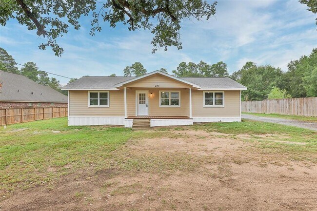 Building Photo - 413 Tejas Blvd