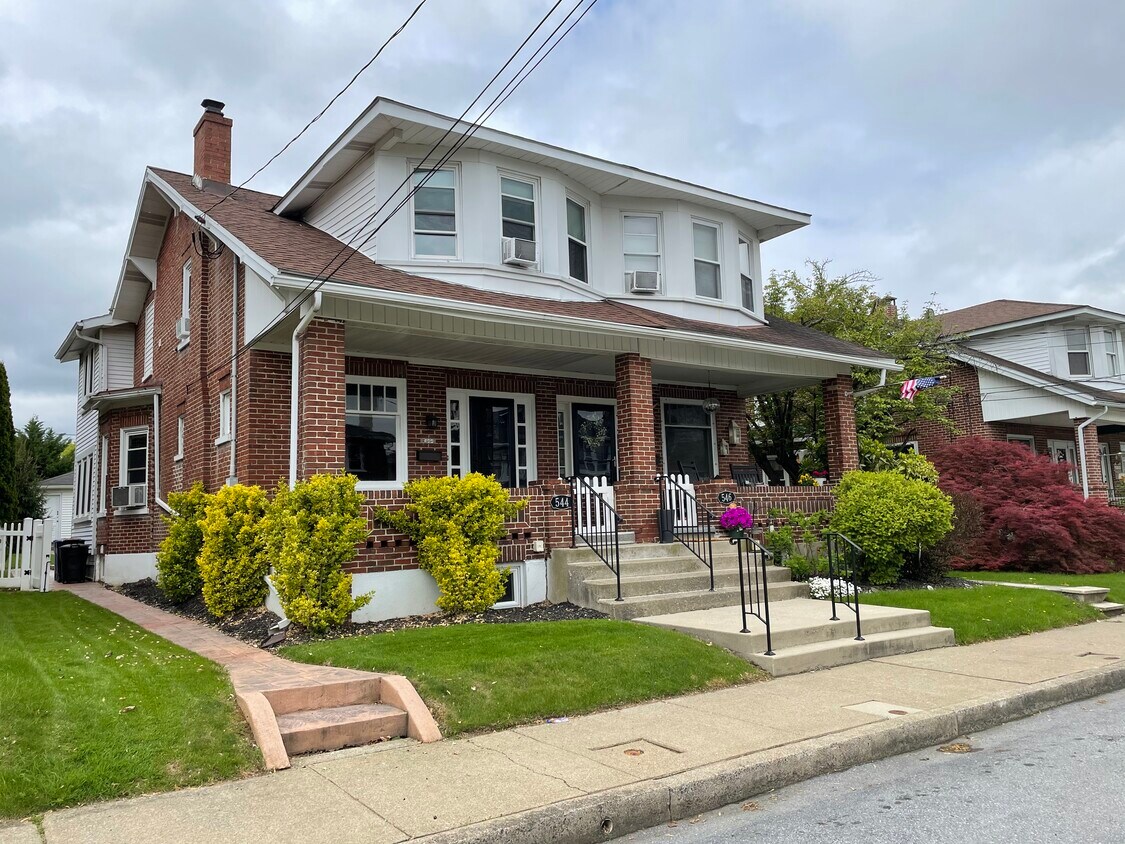 544 N 3rd St, Emmaus, PA 18049 Townhome Rentals in Emmaus PA