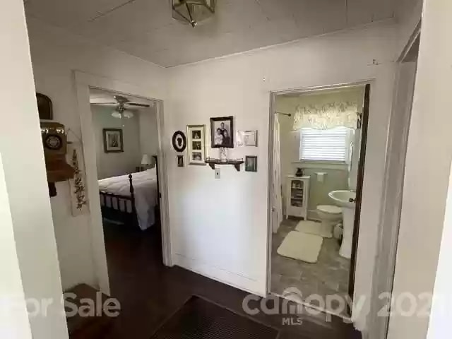 Foto del edificio - 3350 Clay Ct