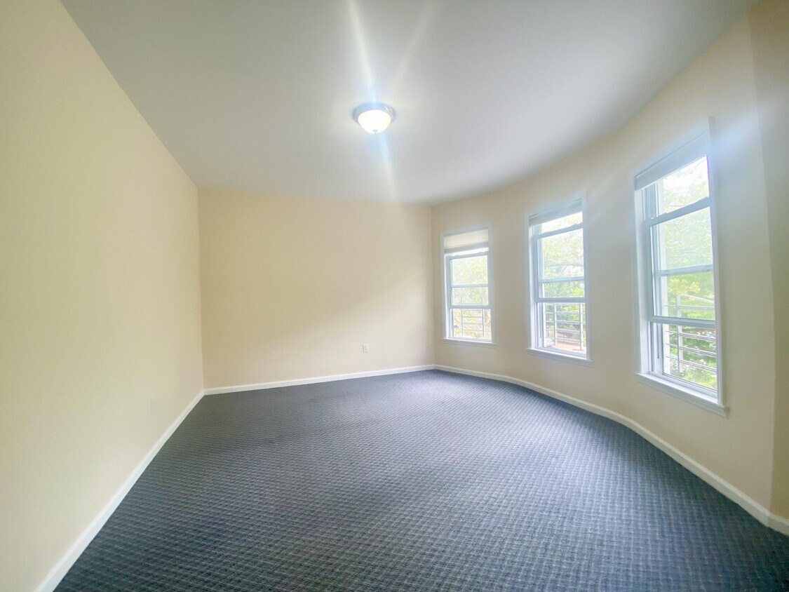 404 Albemarle Rd, Brooklyn, NY 11218 Townhome Rentals in Brooklyn NY