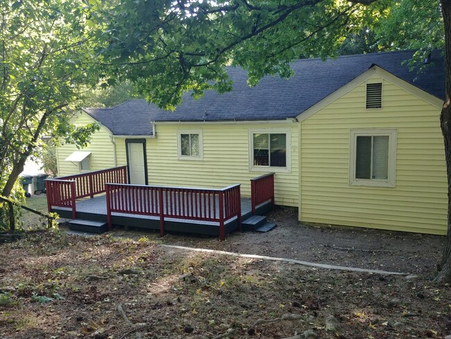 Deck + Wooded BkYd - 1538 Lillian Ln