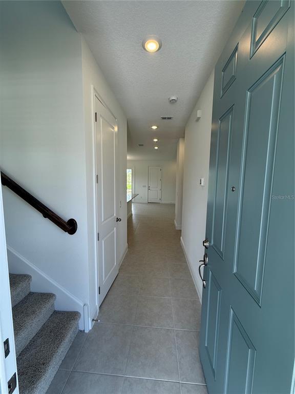 Building Photo - 2313 Broadbrook Dr