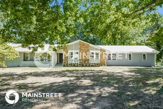 Building Photo - 4000 Perth Pl