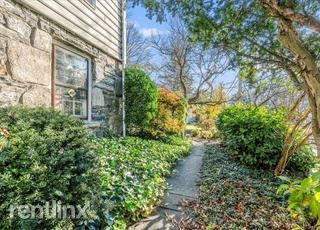 Foto del edificio - 2 br, 2 bath House - 354 Bronxville Rd