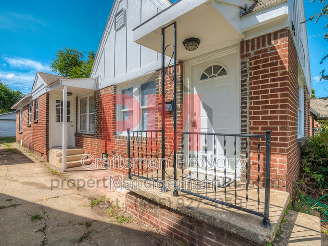 Building Photo - 1514 NW 18th St