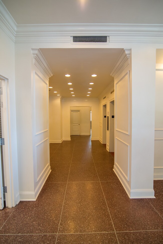 Highland Towers Apartments Birmingham, AL