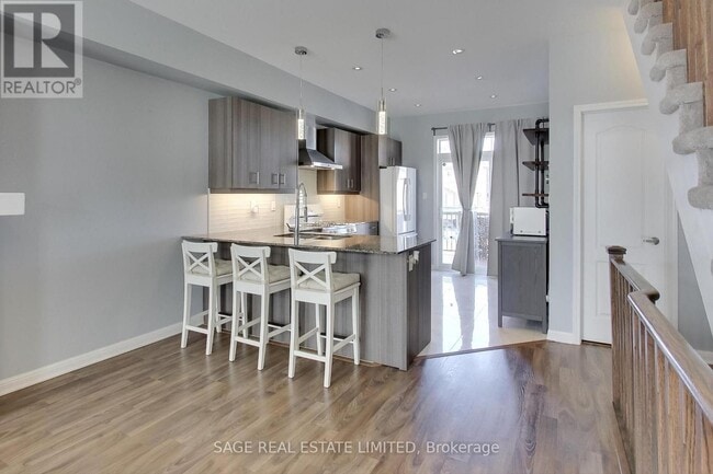 Photo du bâtiment - 1417 Salem Rd N