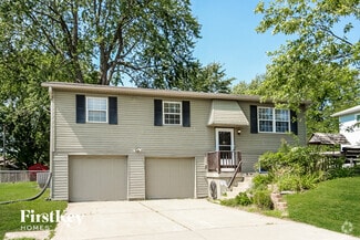 Building Photo - 509 NE Sunnyside School Rd