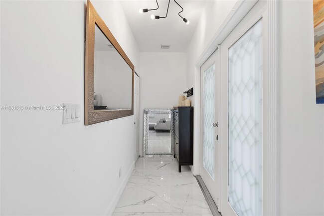 Foto del edificio - 1850 NW 92nd St