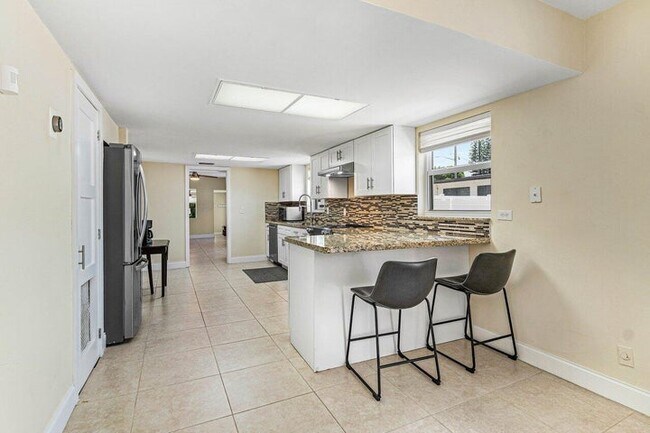 Foto del edificio - 123 NW 6th Ave