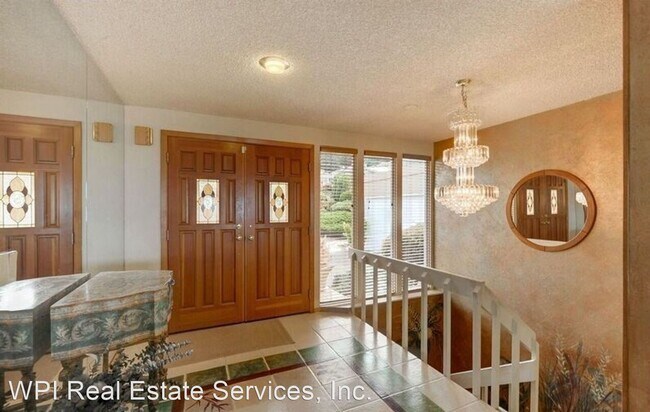 Building Photo - 4 br, 3 bath House - 13610 Somerset Lane SE