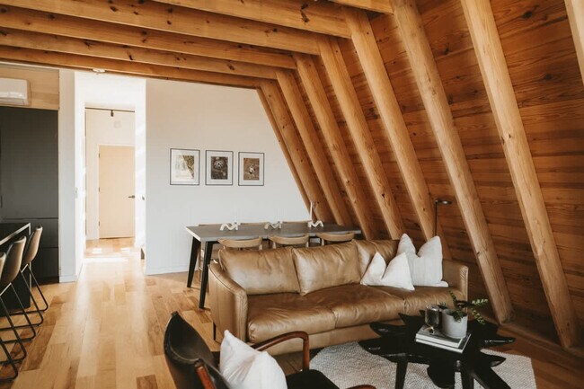 Foto del edificio - 503 NW D St