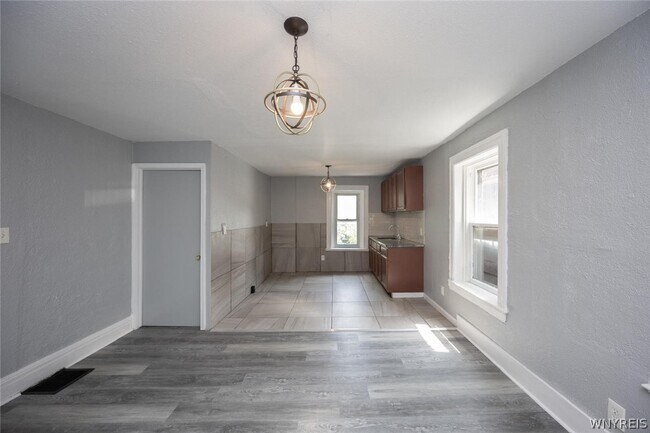 Foto del edificio - 1023 15th St